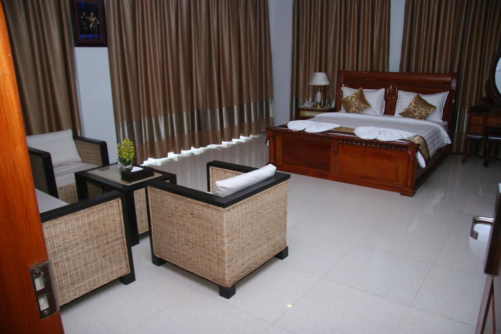 קראטייה Mekong Dolphin Hotel חדר תמונה